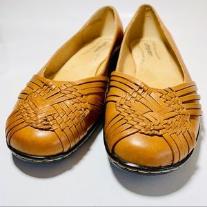 Softspots Flat Slippers in Caramel Leather Sz. 11M
